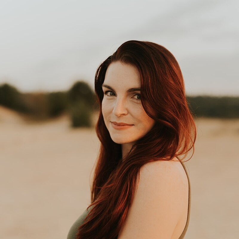 Portrait of Carissa Broadbent